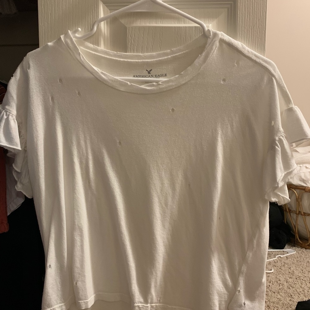 american eagle white distressed tee